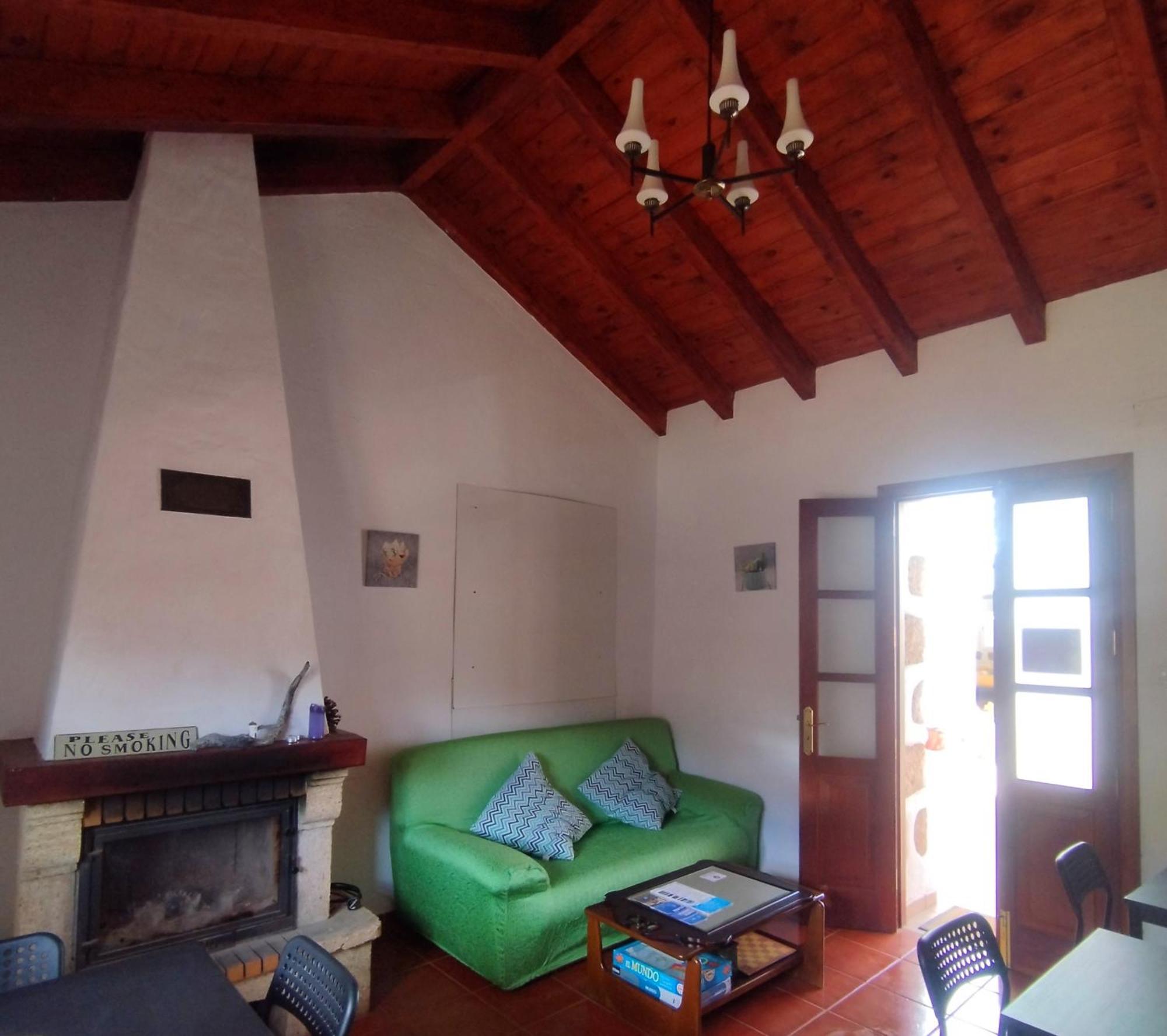La Casita Hostel Vega de San Mateo Εξωτερικό φωτογραφία